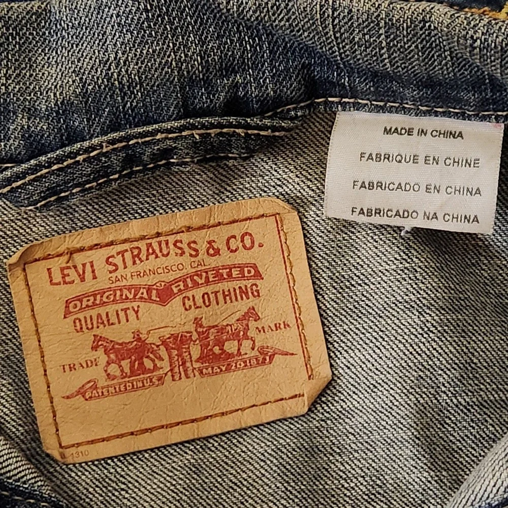 Levis Regular Fit Trucker Jacket Mens XL Blue Medium Wash 100% Cotton - Picture 6 of 13